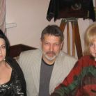 С поэтом Светланой Ковалевой и певицей Галиной Улетовой.